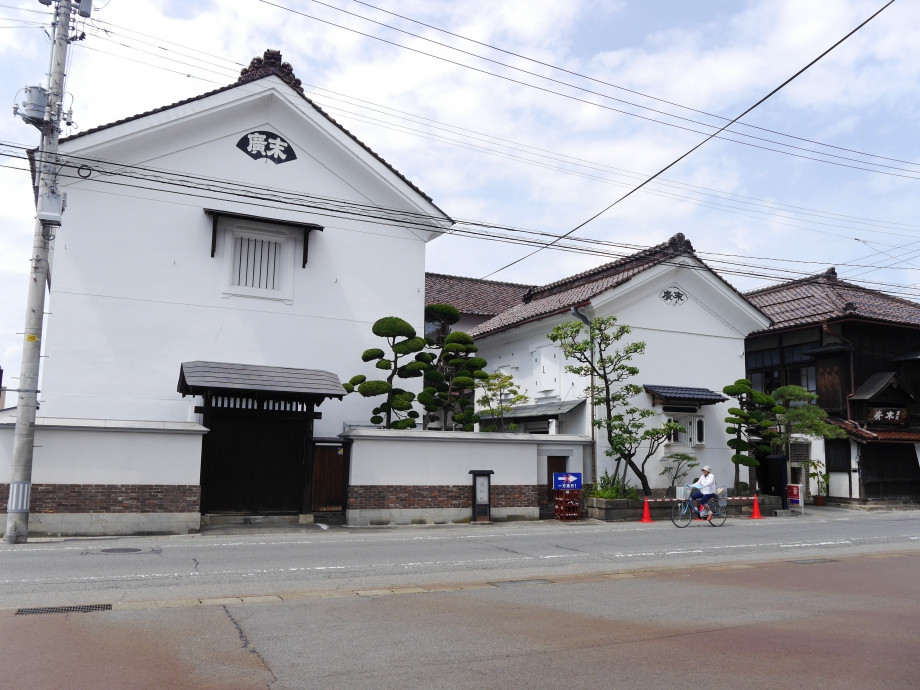 Suehiro Sake Brewery Kaeigura historic building