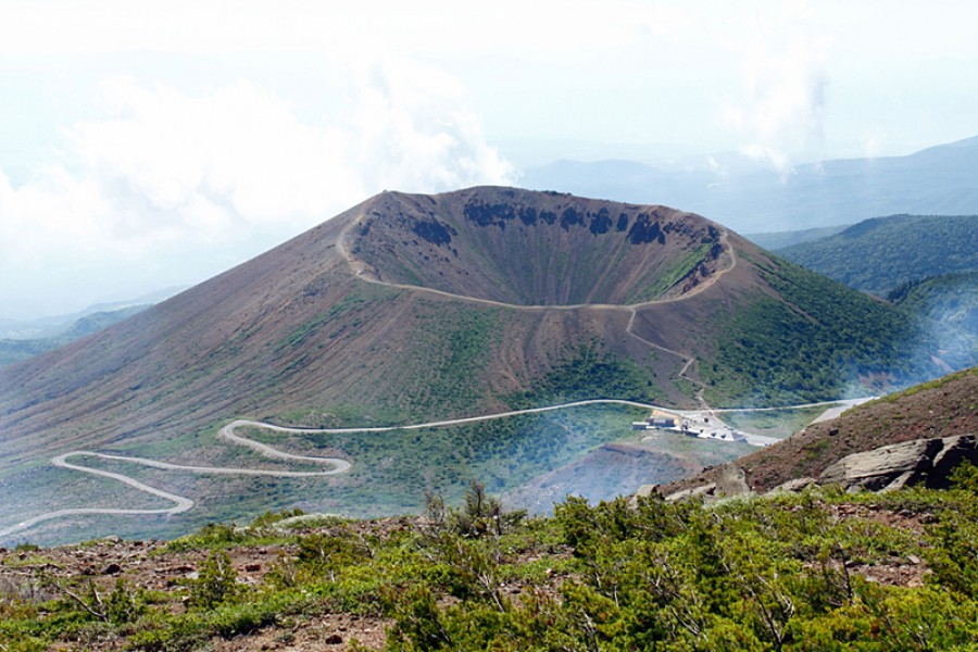 吾妻小富士山